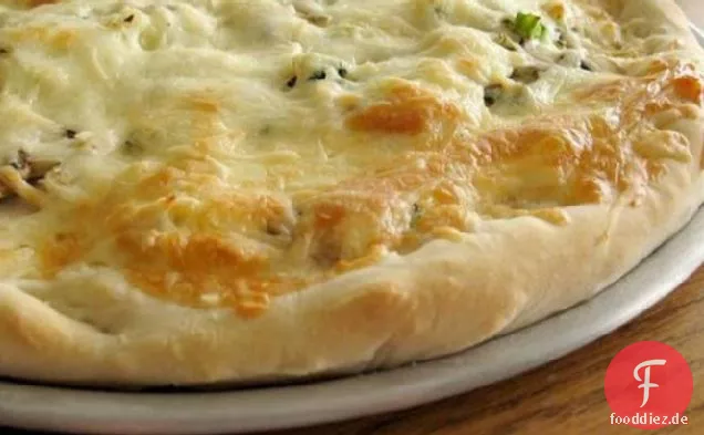 Huhn Alfredo Pizza