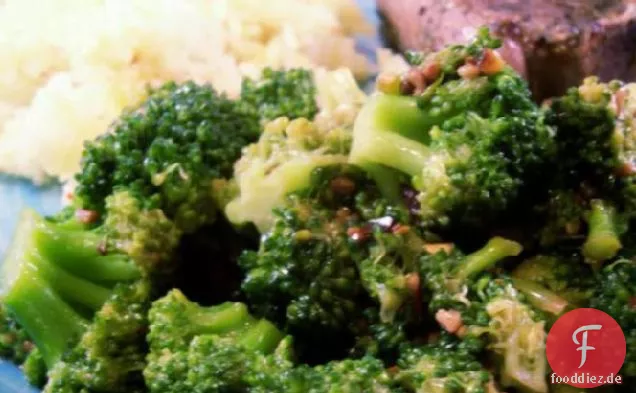 Sautierten Knoblauch Brokkoli - Würzig