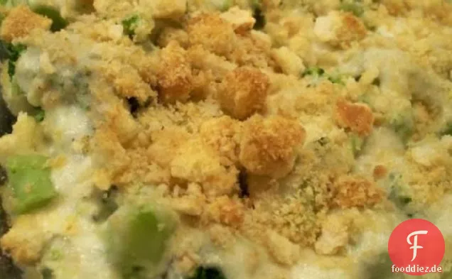 Gebackener Brokkoli mit Blauschimmelkäsesauce