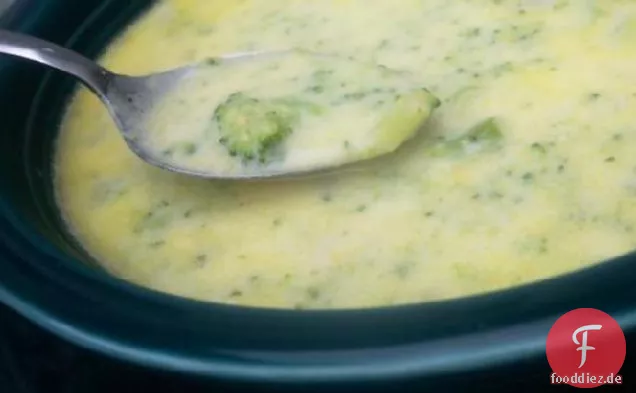 Einfach perfekte Creme von Brokkolisuppe