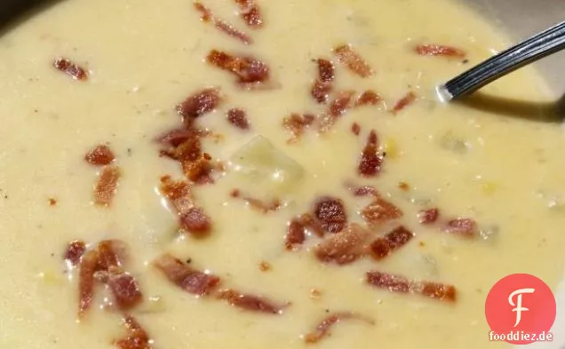 Cheddar-Käse-Kartoffel-Brokkoli-Suppe