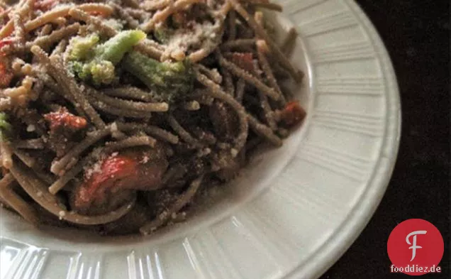 Rindfleisch und Brokkoli mit Karotte & Zwiebel Stir Fry