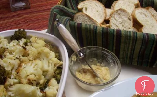 Gerösteter Blumenkohl, Brokkoli und Knoblauch