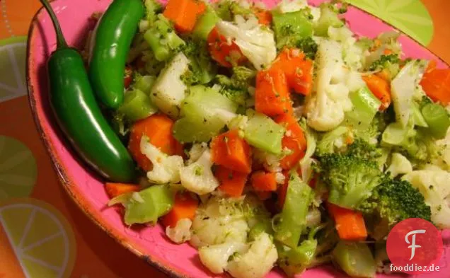 Gedünstetes Gemüse mit Chili-Limettenbutter
