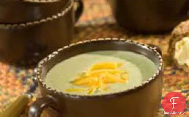 Einfache cremige Brokkolisuppe