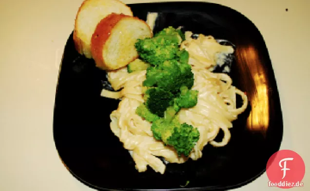Gefrierschrank Huhn Brokkoli Fettuccini