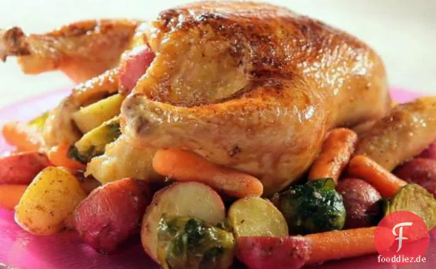 Ahorn glasiertes Huhn mit geröstetem Landgemüse