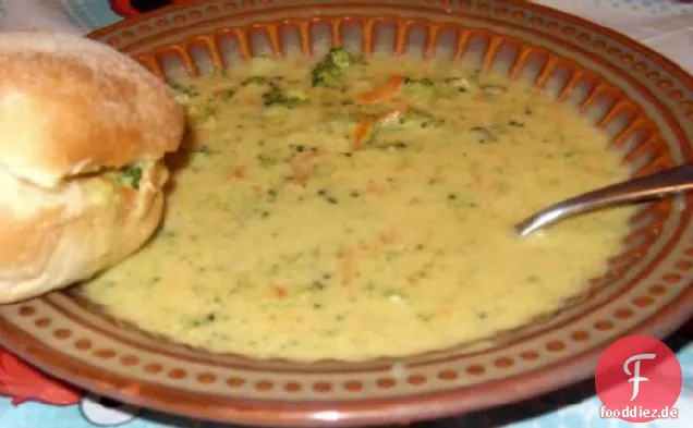 Brokkoli-Käse-Suppe