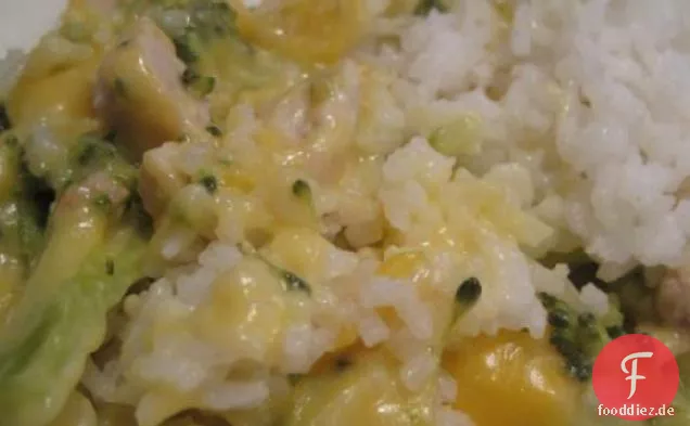 Hühner-Brokkoli-Reis-Käse-Auflauf