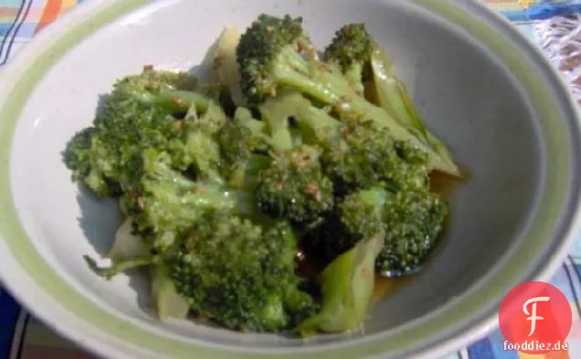 Sesam-Brokkoli-Salat