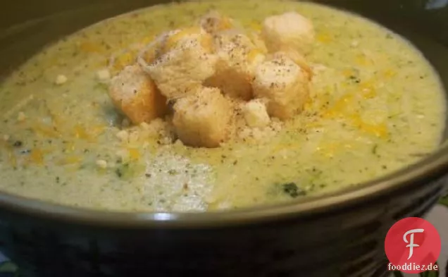 Einfache Creme von Brokkolisuppe
