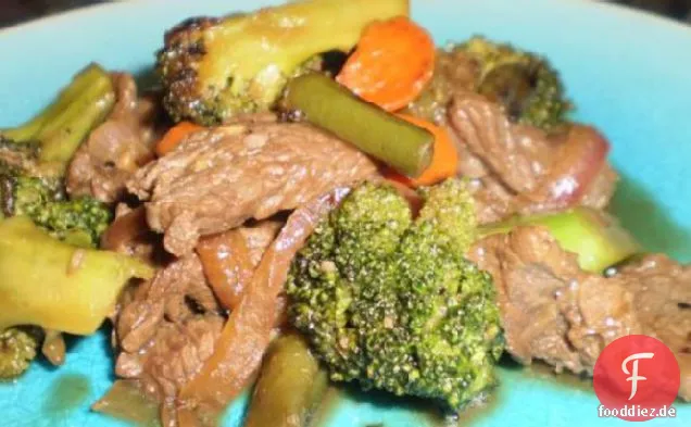 Ingwer Teriyaki Rindfleisch Stir-Fry