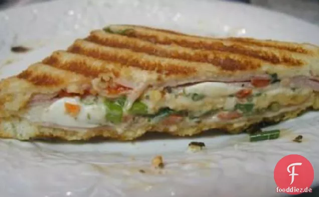 Hausgemachte Italiano Caprese Panini