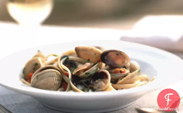 Linguine mit würziger Muschelsauce