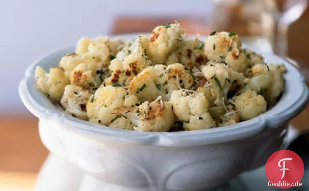 Gebratener Blumenkohl mit Frischen Kräutern und Parmesan