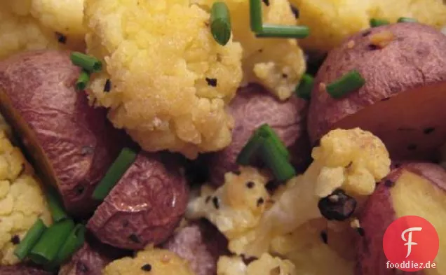 Bratkartoffeln und Blumenkohl mit Schnittlauch