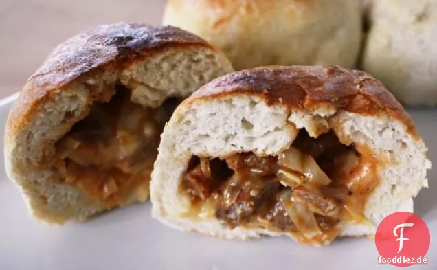 Bbq Kohl & Wurst gefüllte Sandwiches