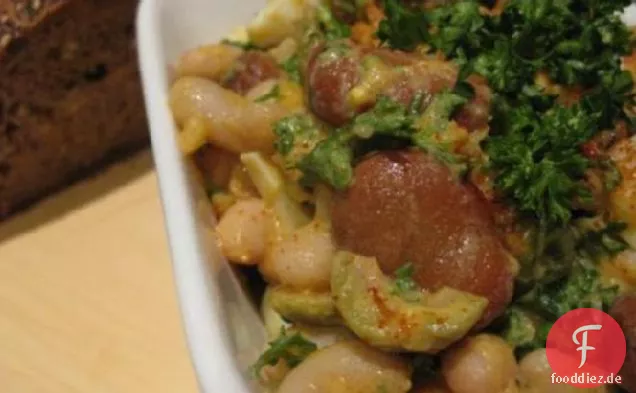 Spanischer Tapas-Bohnensalat