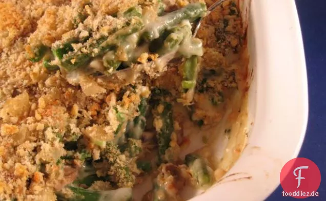 Frischer grüner Bohnen-Pilz-Auflauf