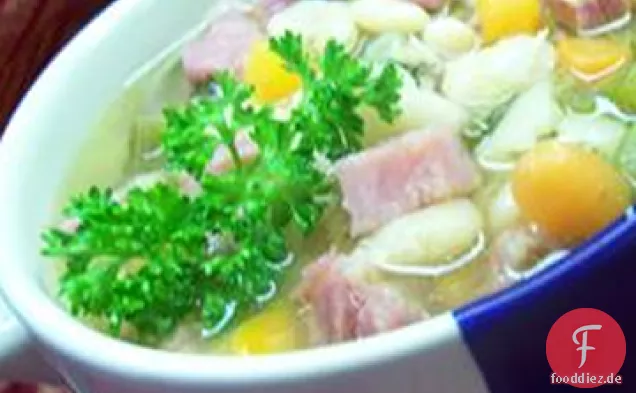 Schinken und Lima-Bohnen-Suppe