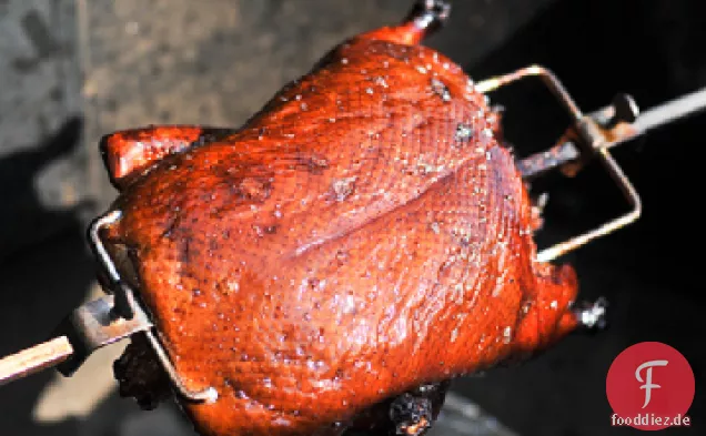 Tee-Geräucherte Rotisserie-Ente