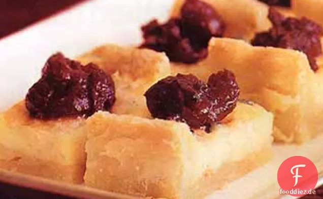 Stilton Tarte mit Cranberry-Chutney