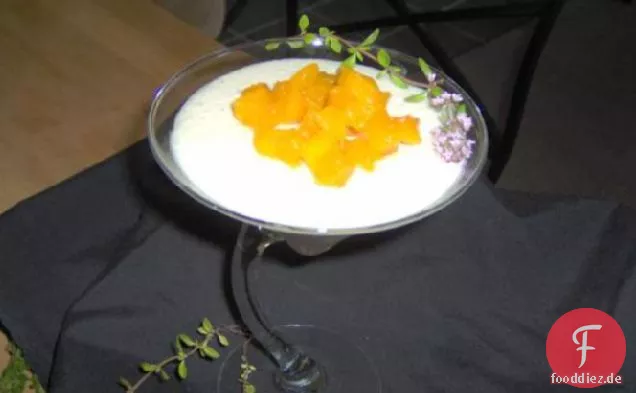 Thailändische Mango mit Kardamomreis Pudding