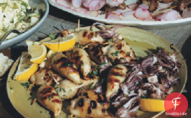 Gegrillte Wurst-Gefüllte Tintenfische