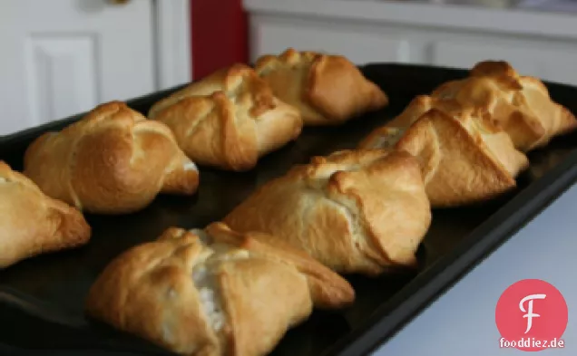 Spargel-Käse-Quadrate mit Halbmondkruste