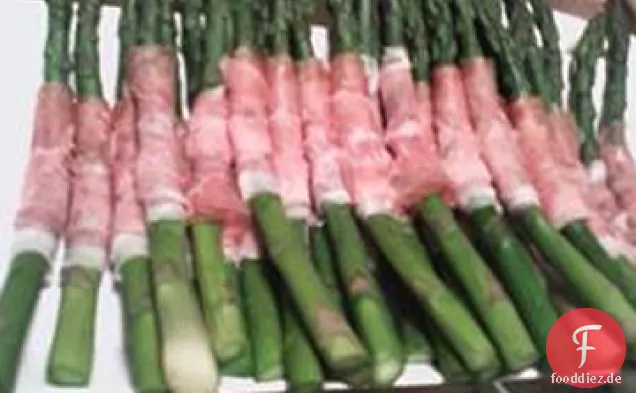 Kalter Spargel mit Schinken und Zitrone