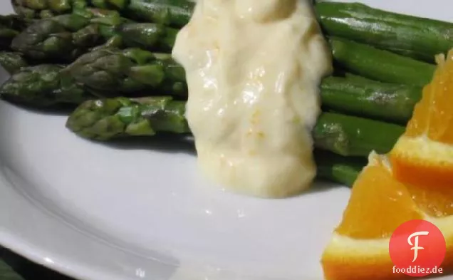 Spargel mit fettarmer Orangensauce