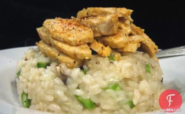 Pilz-Spargel-Risotto mit knusprigem Huhn