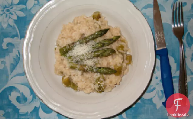 Walnussrisotto mit geröstetem Spargel