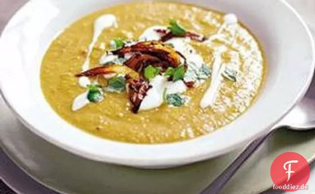 Gewürzte Wurzelsuppe