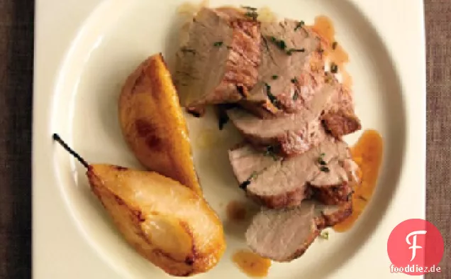 Herb-gebratenes Schweinefilet mit Birnen