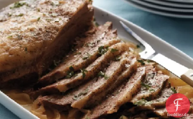 Slow-Cooker Brisket und Zwiebeln