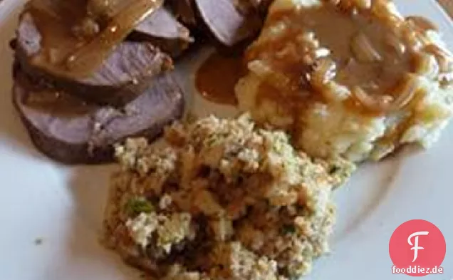 Slow Cooker Wildbraten