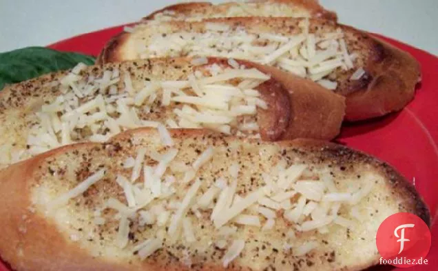 Knoblauch-Butter-Parmesan-Crostini