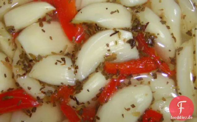 Eingelegter Knoblauch