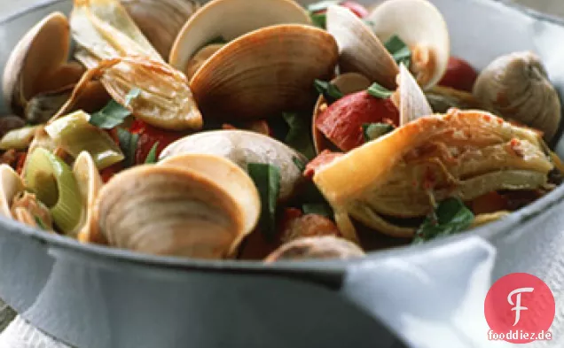 Clam Pan Braten mit Wurst und Fenchel