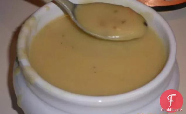 Reichhaltige Wiener Kartoffelsuppe