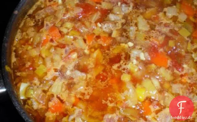 Wurst und Fenchelsuppe