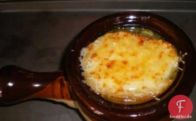 Bistro Zwiebelsuppe mit Lauch