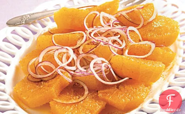 Orangen- und roter Zwiebelsalat