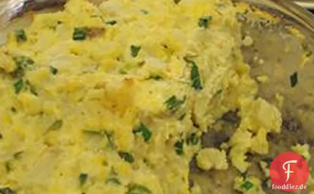 Reichhaltiger und cremiger Kartoffelauflauf