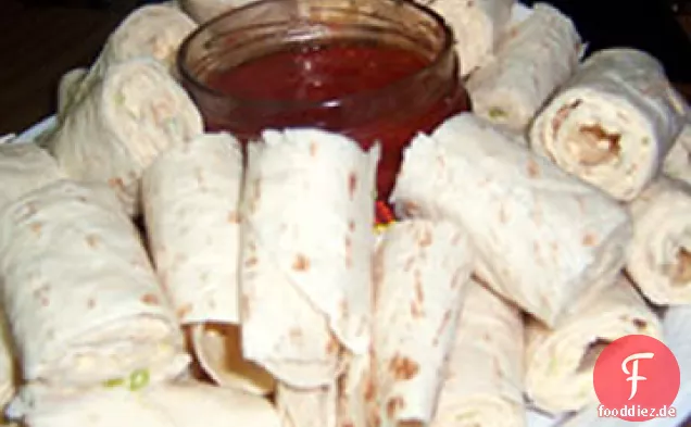 Cheesy Zwiebel Roll-Ups