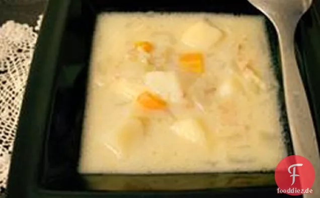 Herzhafte Kartoffel-, Speck- und Zwiebelsuppe
