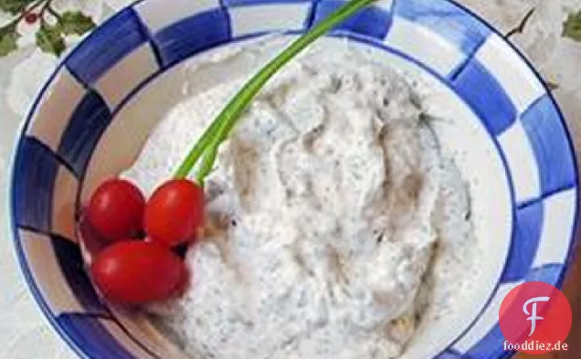 Gemüse-Dill-Dip