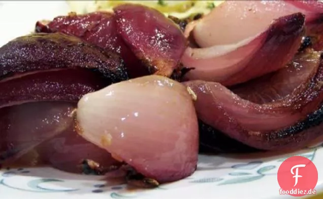 Geröstete rote Zwiebeln