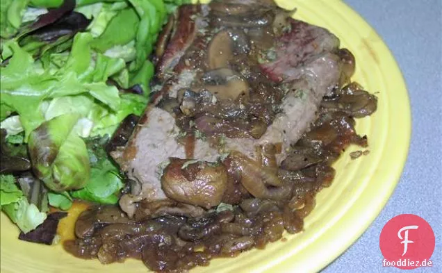 Rinderfilets mit Cognac-Pilz & Zwiebelsauce